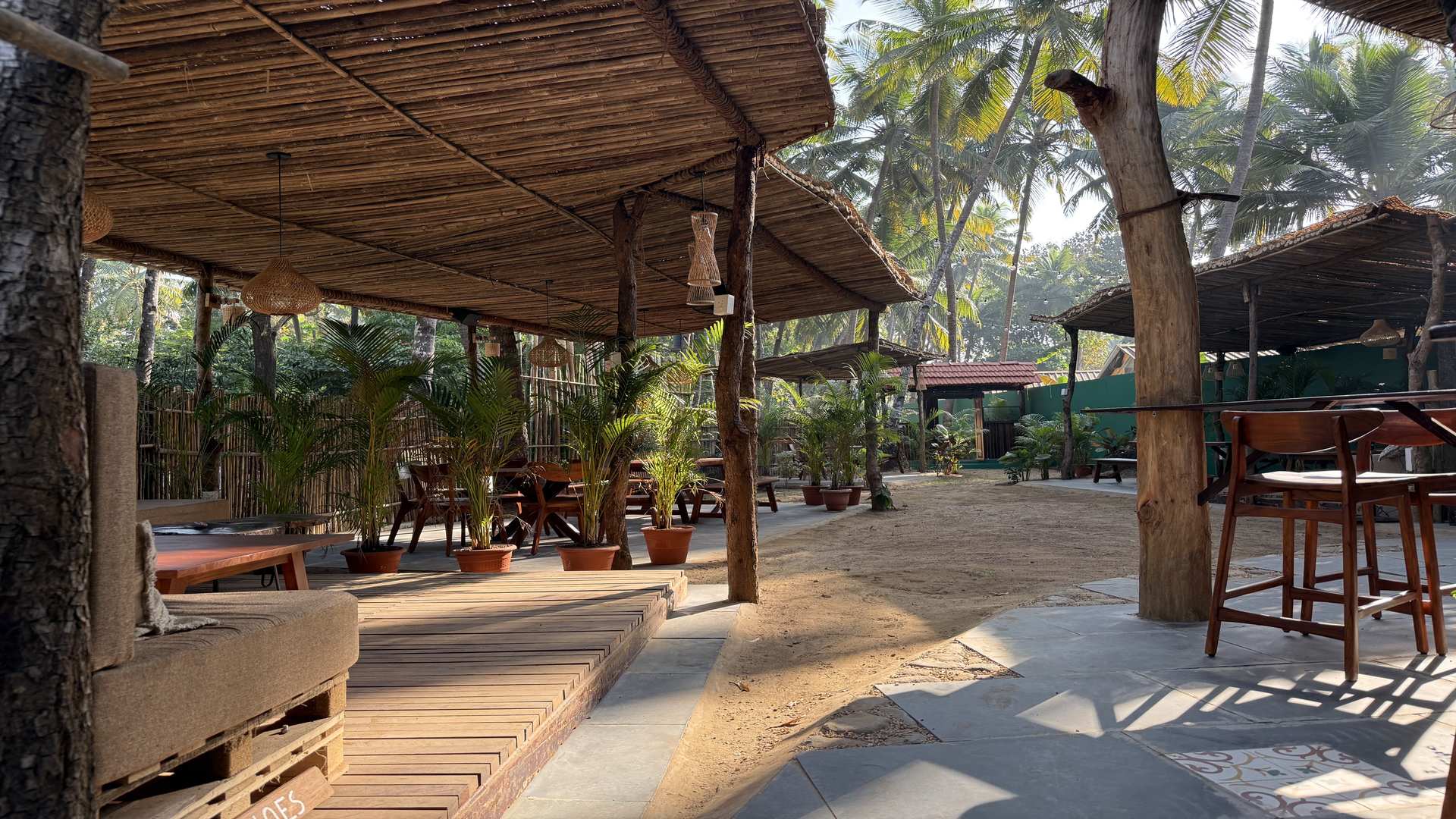 Roots & Bloom Cafe at LUMA