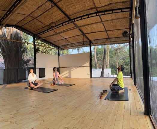 Serene yoga environment in Palolem