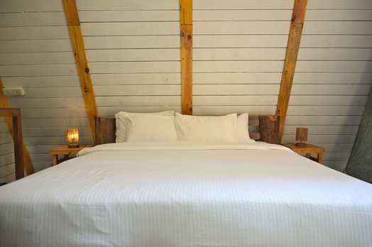 High-quality King size mattress for recovery at LUMA resort